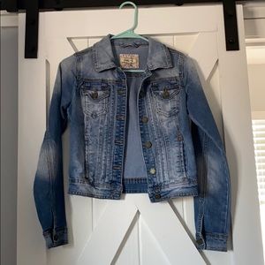Light jean jacket